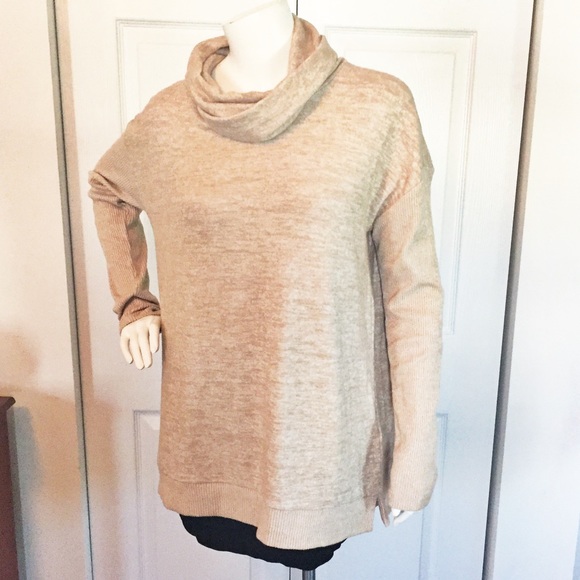 GAP Sweaters - GAP Turtleneck Sweater